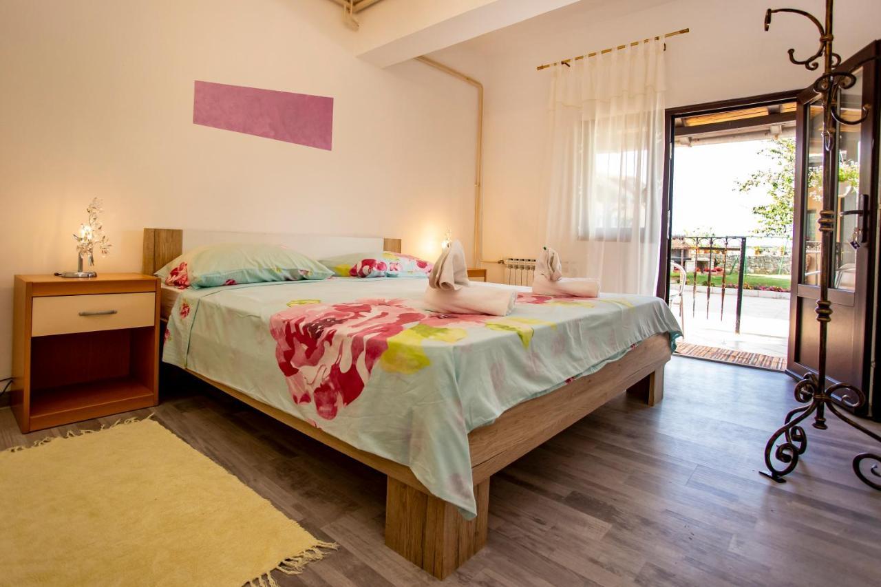 Apartmani Jurman Matohanci Esterno foto