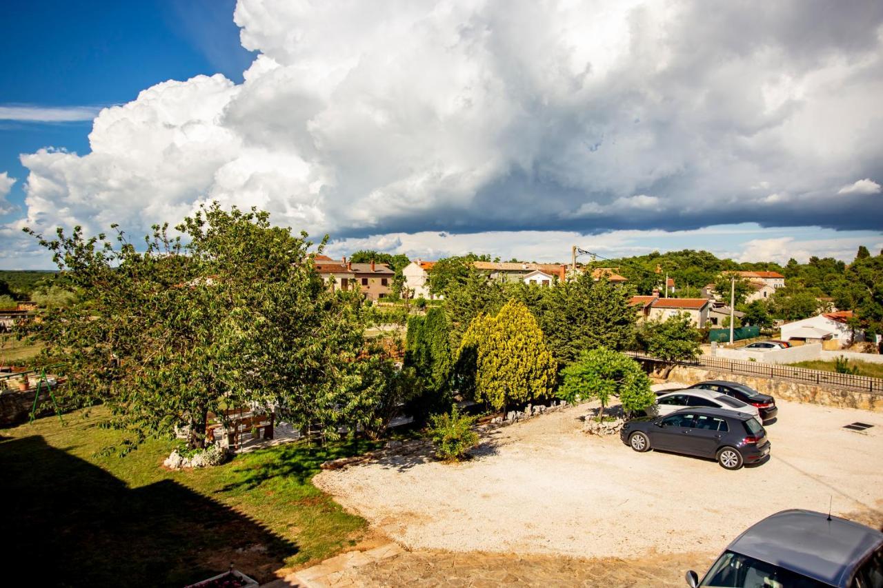 Apartmani Jurman Matohanci Esterno foto