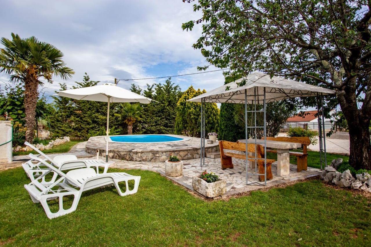 Apartmani Jurman Matohanci Esterno foto